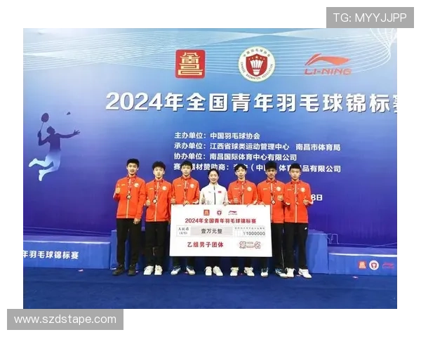 重庆羽毛球队在全国耐力排行榜中荣登第八名展现出强大实力与潜力