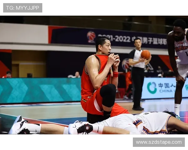 重庆篮球队在世界锦标赛中的蜕变与崛起之路探索